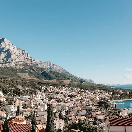 Tina Apartament Baška Voda