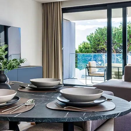 Tina Apartment *